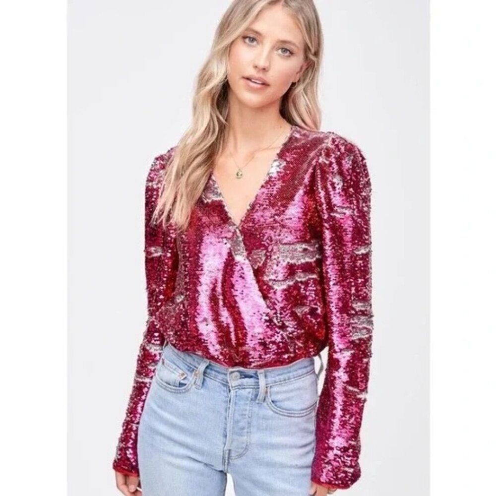 En Saison NWT Bastienne Sequin Surplice Bodysuit in Pink size XS